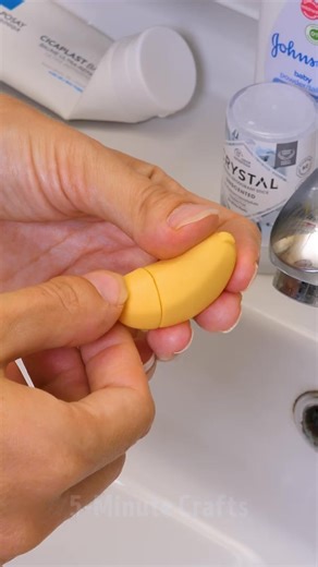 toothpaste travel solution 🍌 | 5-Minute Crafts