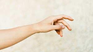 T-Mobile explains how to customize your phone's QWERTY for one-handed use