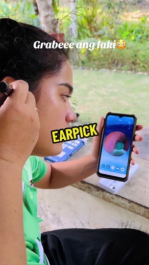 Grabe ka satisfying🥹 Laking tulong nitoooo🥹 #smalltiktokaffiliate #fyp #earpick #earpickingcamera