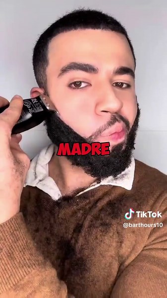 MI PAPÁ ME MANDÓ UN MENSAJE A LAS 2 DE LA MAÑANA. AGARRA A TU HERMANA Y SALGAN CORRIENDO. Parte 2 descripción este perfil 👉🏻YUOTUBE🚨BARTHOURS🚨 #askreddit#redditespanol#tiktokspain #horror #historiasreddit