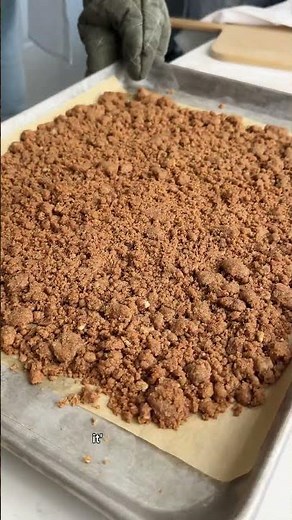 Make a Cinnamon Roll Pizza at Home with the Frigidaire Stone-Baked Pizza Oven