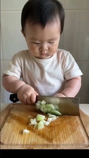 10 Easy Science Experiments You Can Do at Home!