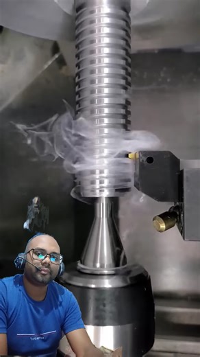 Perfect CNC Lathe Threading Trick You Need to See! 😳🔥 #asmr #manufacturingprocess #cncmachining