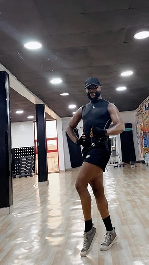 15K views · 2.7K reactions | U G E G B E Training in front of a...