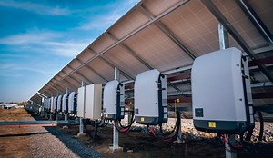 What Is a Solar Inverter? Detailed Explanation for Beginners