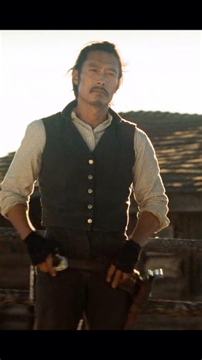 #film #movie A NEEDLE as a WEAPON?! 😱 The Most PRECISE Kill in 'The Magnificent Seven'