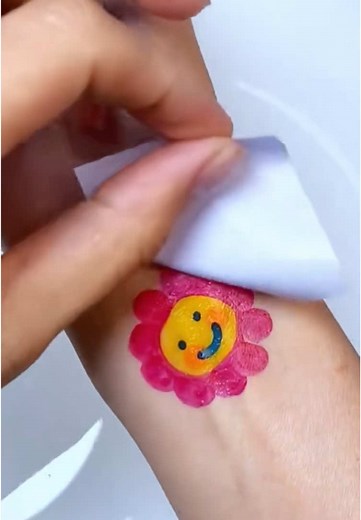 Master the Floating Pen Technique: A Step-by-Step Guide