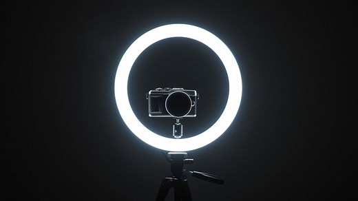 Best lights for Zoom calls in 2025: look smart on camera with desktop lighting