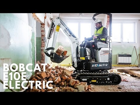 Watch in action | Bobcat E10e ELECTRIC Micro Digger