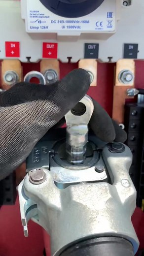 #solarsystem #solarpanelcompany #solarpanel #solar #energy #greenenergy #green #solarenergy #panel #sma #trinasolar #solaredge