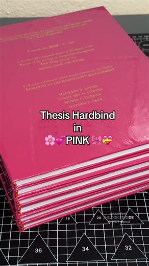 Thesis Hardbind in Pink
