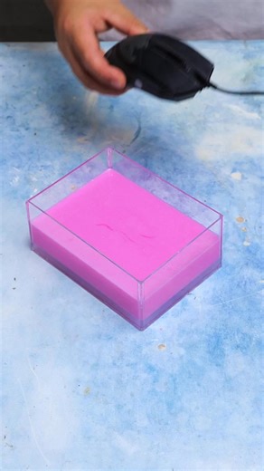 Transforming old computer mouse with a unique epoxy design 🖱 | 5-Minute Crafts