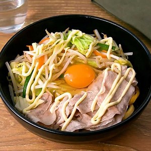 洗い物少なく済む！ ワンボウル油うどんのレシピ動画・作り方 | デリッシュキッチン