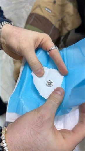 Shopping a $417,000 10 Carat VVS Diamond #traxnyc #diamond #shorts