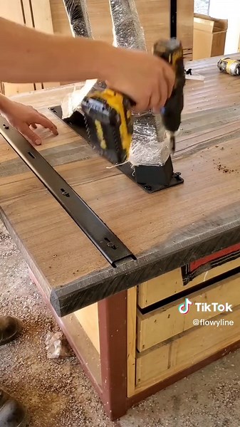 How to Attach Table Legs: A Step-by-Step Guide