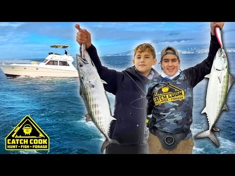 SEA SICK but still SMASHING TUNA off CAPE TOWN! | Catch Cook