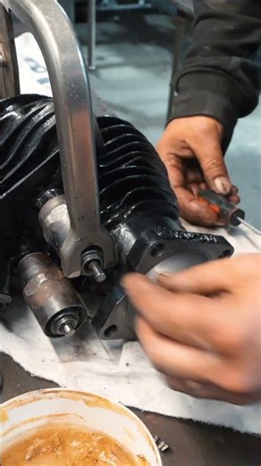 How to use a Valve Spring Compressor #shorts