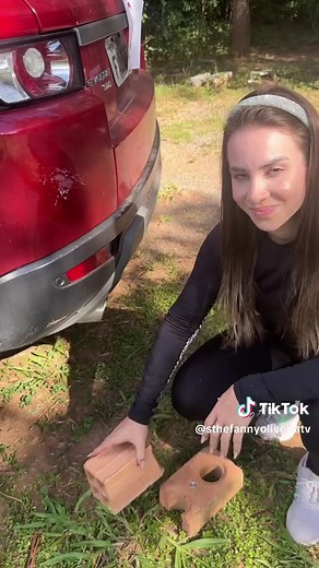 Effective Homemade Scratches Remover: Coconut Oil and White Vinegar