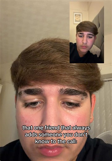 it’s SO awkward #fyp #thatonefriend #awkward #facetime #annoying | that one