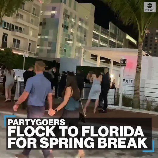 Video shows crowds lined up outside busy bars amid Spring Break parties in Fort Lauderdale, Florida. https://abc7ne.ws/30qGdiZ | ABC7 News