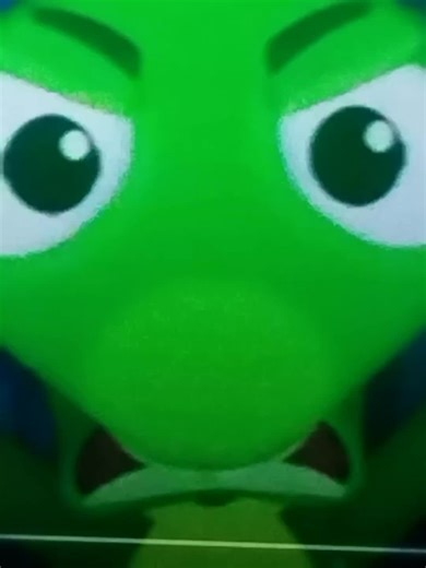 извините за маты я осуждаю