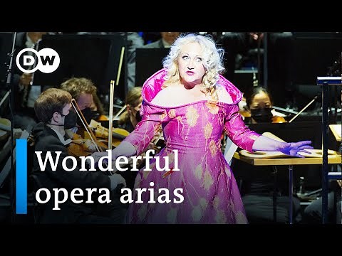 Opera Gala: great arias by Verdi, Puccini, Rossini, Bellini, Donizetti, Bizet, Mozart, Orff & others