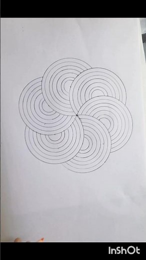 Overlapping Circles Pattern 🌀#art