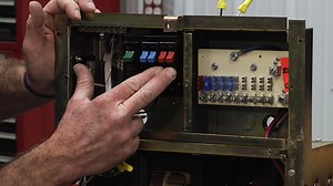 Know the Parts of an RV Distribution Panel