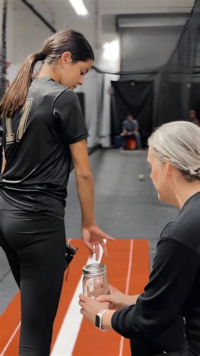 1.4M views · 5.3K reactions | Who knew that a mason jar would be so...