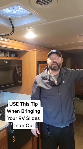 RV Slide Adjustment Tip: Use This Trick When Bringing Your Slides In or Out