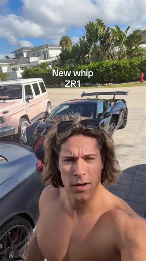 Alex Eubank on Instagram: "What do yall think of the spec CODE ALEX 30% off @youngla • @buckedup • @rgmntco • @megafitmeals"