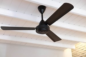 How To Tell If A Ceiling Fan Capacitor Is Bad (5 Telltale Signs)