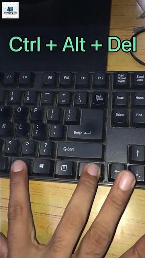 What is Ctrl-Alt-Delete, and What’s It Used For? 🤔 #Shorts #TechTips #KeyboardShortcuts