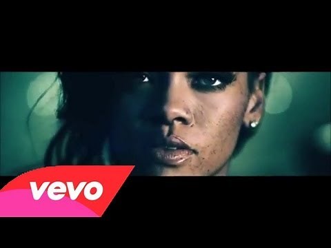 Rihanna ~ Diamonds (Official Video)