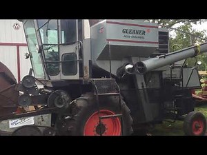 Gleaner G Combine