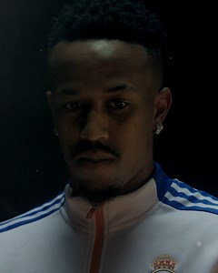 141K views · 10K reactions |  Back to the future.  Get our Retro Teamgeist kit in #FIFA22 #FUT. Available until 26/12. -  Regreso al Futuro. ️ Consigue nuestro Kit Retro Teamgeist en FIFA22. Disponible hasta el 26/12. EA SPORTS FIFA | adidas Football | Real Madrid C.F. | Facebook