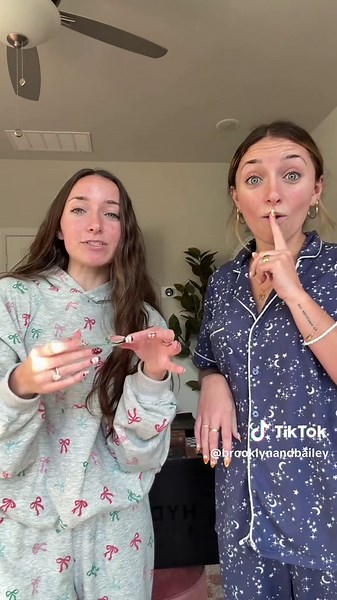 Advent Calendar Opening Day 3 Showdown!