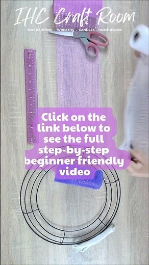 Unconventional & super pretty deco mesh fall wreath DIY