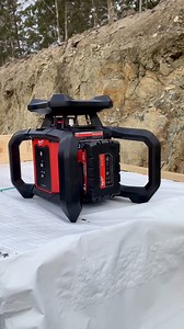 One button setup! M18™ Horizontal Rotary Laser 610m (2000') Red Kit >> https://bit.ly/4gF42Kk 📷 @tassie_carpenter #NothingButHeavyDuty #TeamMilwaukee | Milwaukee Tools Australia