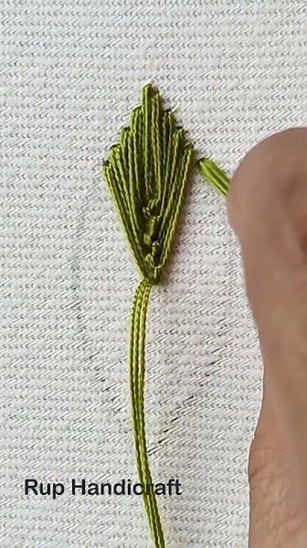 basic stitch tutorial feather leaves embroidery shorts videos #youtube #shorts #trend #shorts