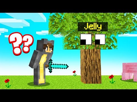 Hiding As A TREE In MINECRAFT HIDE AND SEEK!