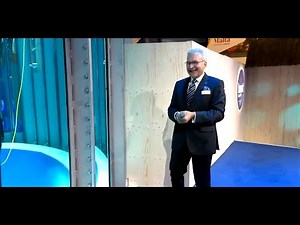 boot Düsseldorf 2023 Messeauftakt mit Enthüllung des neuen Tauchturms