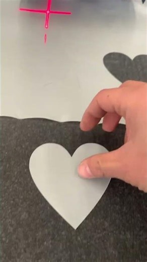 How to Cut Film With a Small CNC Digital Cutting Machine