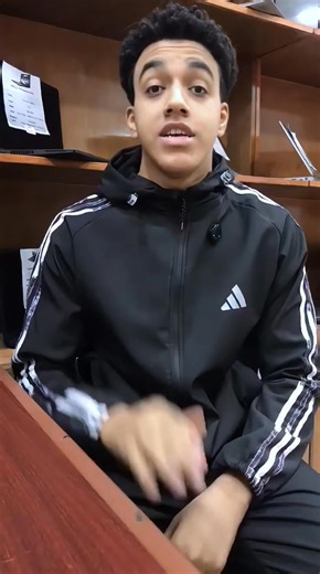 � لابتوبك فيه مشكلة ومش عارف تحلّها؟ متقلقش… الحل بسيط وموجود 👌 في الفيديو ده هتعرف إزاي تحل أشهر مشاكل اللابتوبات بحلول عملية ومنتجات مضمونة 💪 ــــــــــــــــــــــــــــــــــــــــــــــ 🔧 أشهر المشاكل وحلولها الذكية: 📶 مشكلة في كارت الواي فاي؟ ➡️ الحل السريع: USB Wi-Fi يشغّلك إنترنت ثابت وقوي من غير فك ولا صيانة 🔥 🎧 الصوت مغوش أو مدخل السماعة بايظ؟ ➡️ الحل: USB Sound Adapter صوت نضيف وواضح وكأنك شاري جهاز جديد 👌 🔌 مداخل اللابتوب قليلة ومش مكفّية؟ ➡️ الحل: USB HUB يزوّدلك مداخل USB و