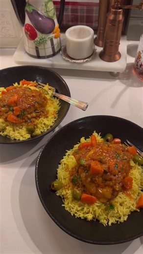 An insanely flavorful dish! This Moroccan Chicken Tagine is truly to die for 😩 ✨ Recipe available on my website ✨ Main Ingredients: 6 chicken thighs, bone-in skin-on 1 yellow onion, finely diced 2 cloves garlic, minced 1 large carrot, cut into bite-sized pieces 2 tbsp olive oil 1/2 cup green olives 1 tbsp minced preserved lemon, peel discarded 1 tbsp tomato paste 1 tbsp Harissa paste 1 cup unsalted chicken stock Chopped cilantro and/or parsley, for garnish Chicken Marinade: 2 tsp cumin powder 1