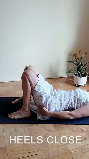 BackBends the Easy Way 1 Minute #SHORTS