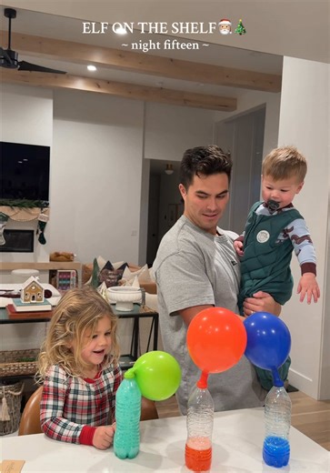 ELF ON THE SHELF NIGHT FIFTEEN🎄🎅🏼 a little science trick for tonight 🎈✨ #elfontheshelfideas #elfontheshelf #parenthood #momsoftiktok