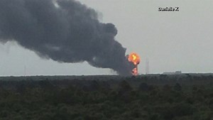 SpaceX rocket destroyed after explosion during test launch