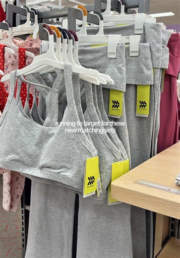 you’re coming home with me 🌟🫦👟 #targetfinds #matchingsets #workoutset #matchingset #targetmusthaves @target