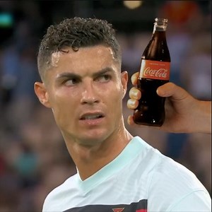 EURO 2020 in one MAD minute 🤪🤪🤪 If you're passionate about football & NFTs check out our brand new group 👉 https://www.facebook.com/groups/nftfootbole #EURO2020 #football | Footbolé